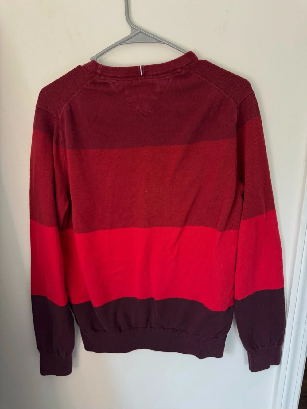 Tommy Hilfiger Mens Colorblock Stripe Crewneck Sweater Red Burgundy Medium